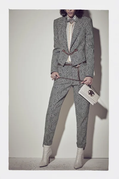 Look 9